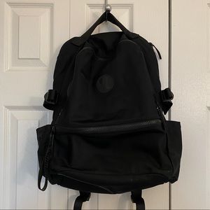 On the Move New Crew Backpack 22L